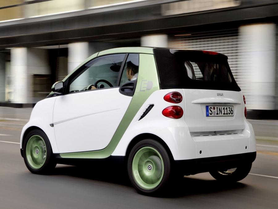 Smart ForTwo Electric Drive 2009 года  (фото 12 из 42)